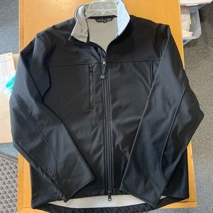 Lightweight jacket